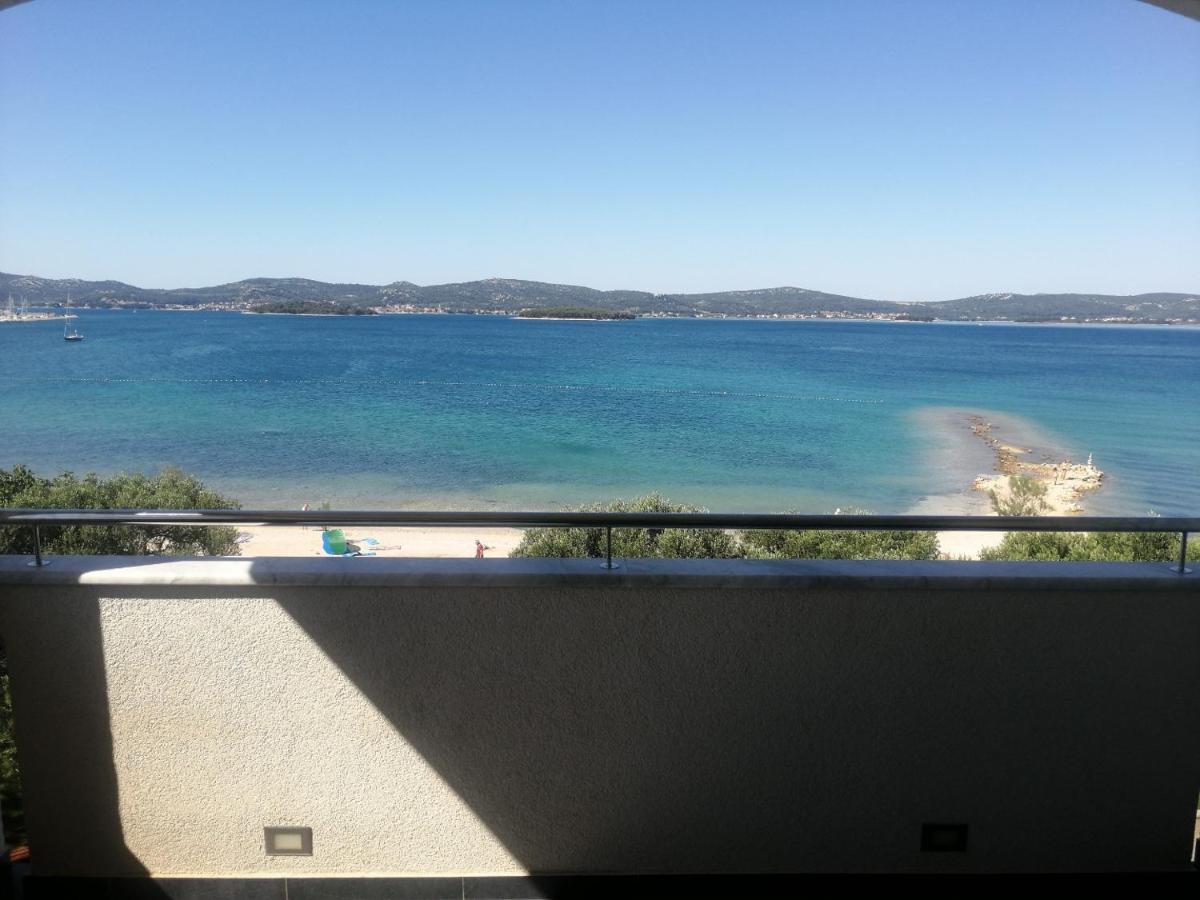 Maria'S Apartamento Biograd Na Moru Exterior foto