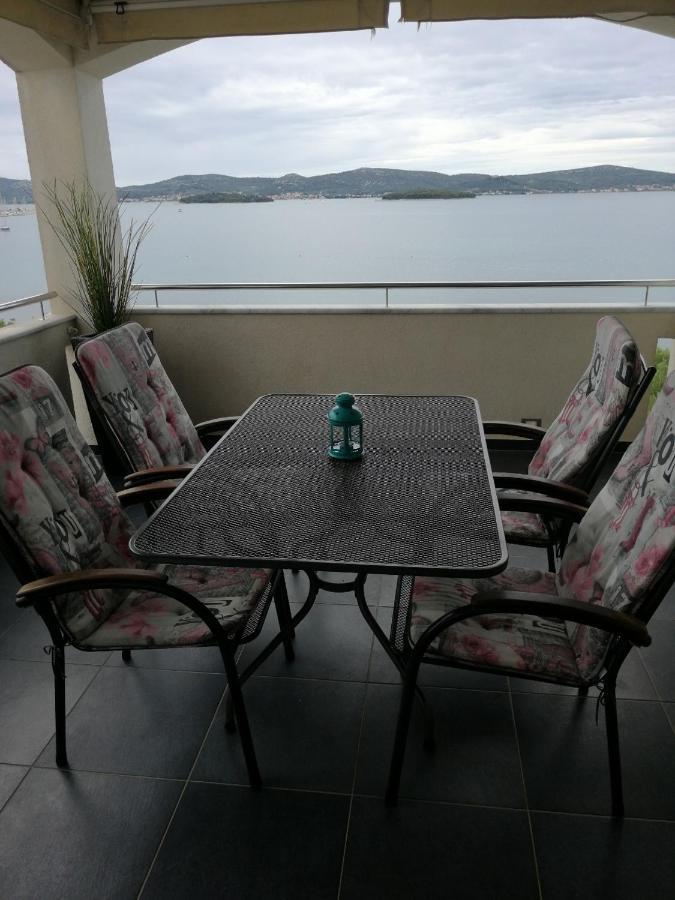 Maria'S Apartamento Biograd Na Moru Exterior foto