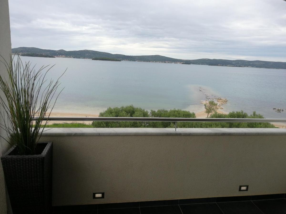 Maria'S Apartamento Biograd Na Moru Exterior foto